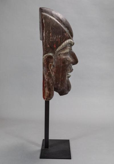 Sculpture of Wood Hoti Figure Head