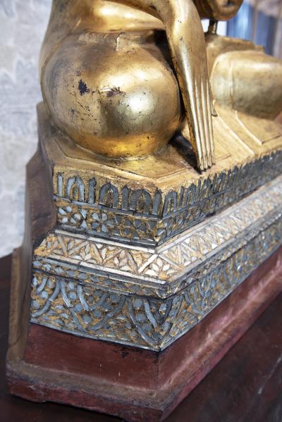 Seated BURMESE Mountain BUDDHA