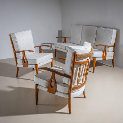Seating Group with curved Armrests in the style of Paolo Buffa Italy