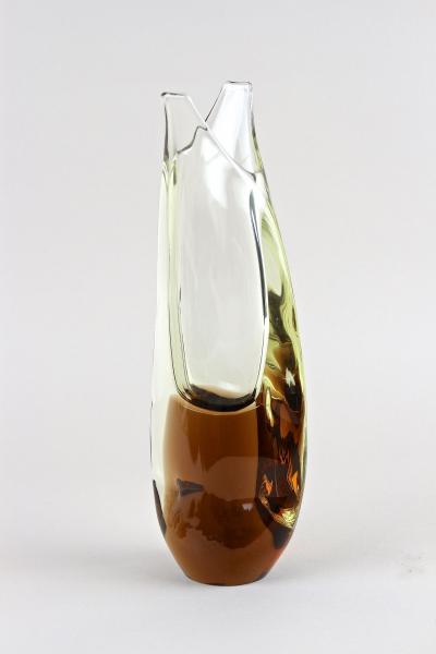 Seguso Vetri d Arte 20th Century Murano Glass Vase Amber Brown Italy ca 1960