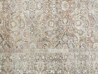 Semi Antique Persian Baktiari Rug 109 x 146 