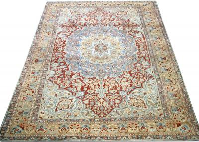 Semi Antique Persian Baktiari Rug 119 x 167 