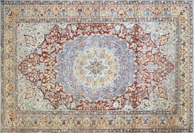 Semi Antique Persian Baktiari Rug 119 x 167 