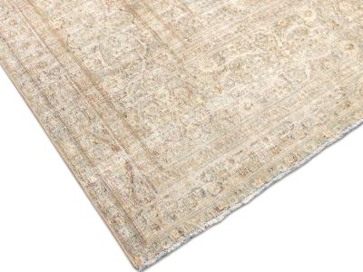 Semi Antique Persian Meshed Rug 118 x 176 