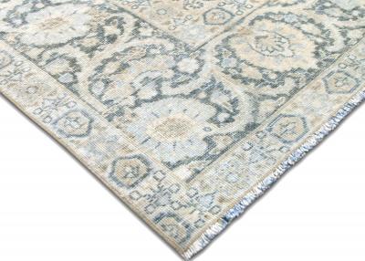 Semi Antique Persian Tabriz Rug 116 x 1410 