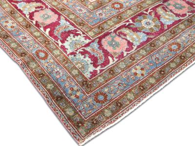 Semi Antique Persian Tabriz Rug 129 x 187 