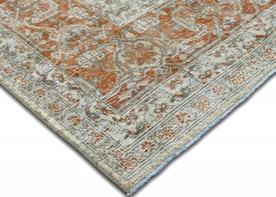 Semi Antique Persian Tabriz Rug 86 x 1111