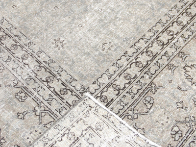 Semi Antique Persian Tabriz Rug 90 x 124 