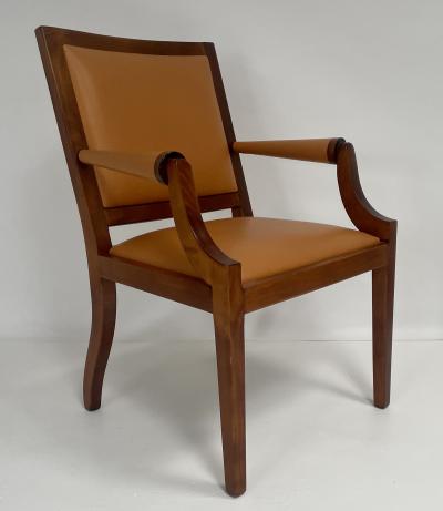 Senat Arm Chair