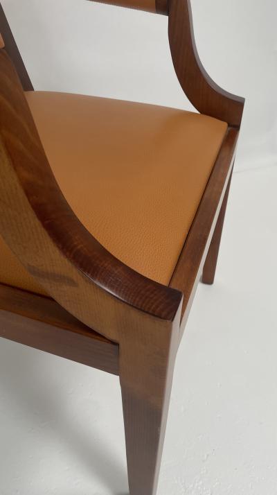 Senat Arm Chair