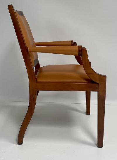 Senat Arm Chair