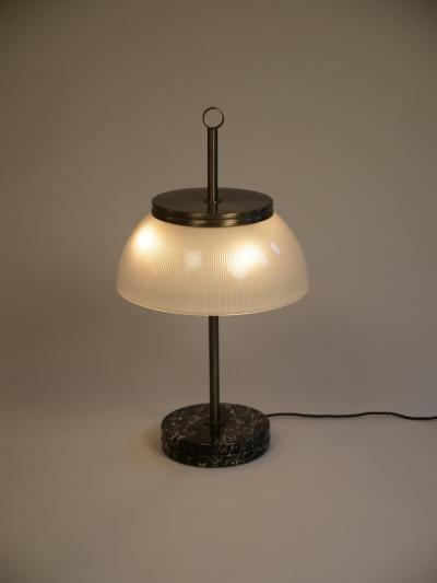 Sergio Mazza Two Sergio Mazza Alfa table lights Original edition c1960