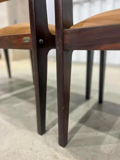 Sergio Rodrigues 4 Dining Chairs in Hardwood Leather by Sergio Rodrigues Brazil 1960