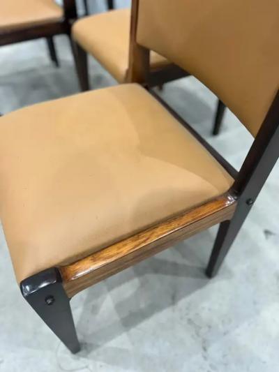 Sergio Rodrigues 4 Dining Chairs in Hardwood Leather by Sergio Rodrigues Brazil 1960
