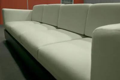 Sergio Rodrigues Brazilian Modern Caola Sofa in Green fabric Hardwood Sergio Rodrigues 1960