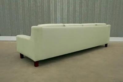 Sergio Rodrigues Brazilian Modern Caola Sofa in Green fabric Hardwood Sergio Rodrigues 1960