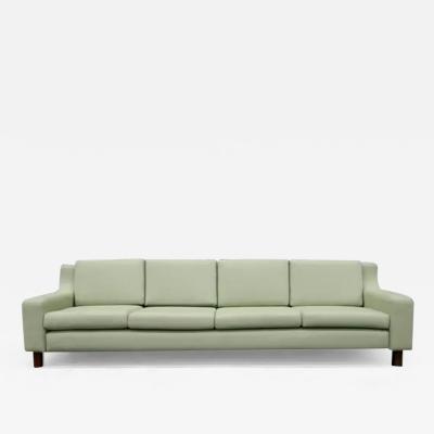 Sergio Rodrigues Brazilian Modern Caola Sofa in Green fabric Hardwood Sergio Rodrigues 1960