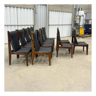 Sergio Rodrigues Brazilian Modern Twelve Chair Set in Hardwood Leather Sergio Rodrigues 1960s