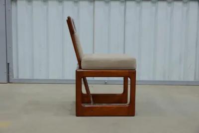 Sergio Rodrigues Cuiaba Set of of 4 Chairs in Hardwood and Fabric by Sergio Rodrigues 1970 s