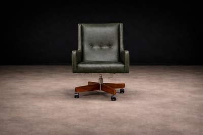 Sergio Rodrigues Holperin Armchair in Green Leather Rosewood Sergio Rodrigues for Oca 1962