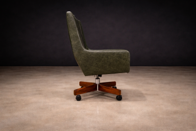 Sergio Rodrigues Holperin Armchair in Green Leather Rosewood Sergio Rodrigues for Oca 1962