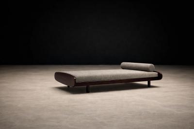 Sergio Rodrigues Sergio Rodrigues Rosewood Daybed in Taupe Boucle Brazil 1960s