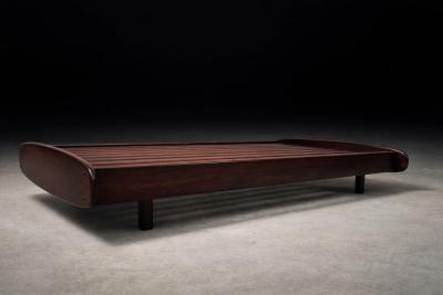 Sergio Rodrigues Sergio Rodrigues Rosewood Daybed in Taupe Boucle Brazil 1960s