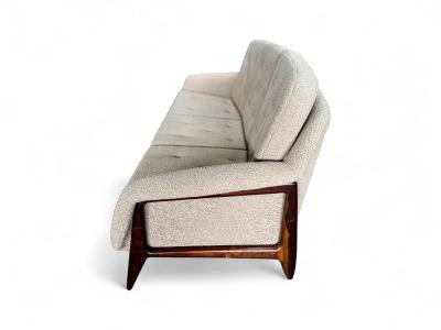 Sergio Rodrigues Sofa Stella in Rosewood Boucle Sergio Rodrigues 1966 Lot 725A