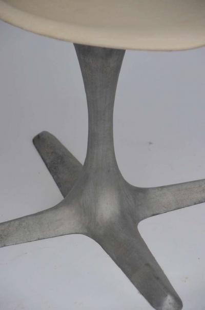 Set Of 4 American 70s Brushed Aluminum And Eggshell Chairs