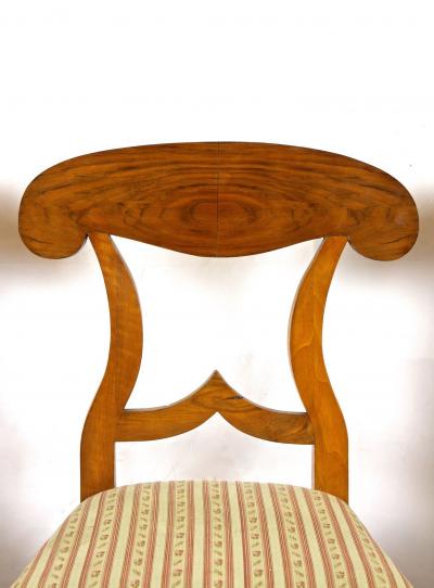 Set Of 6 Biedermeier Nutwood Shovel Dining Chairs 19th Century AT ca 1830
