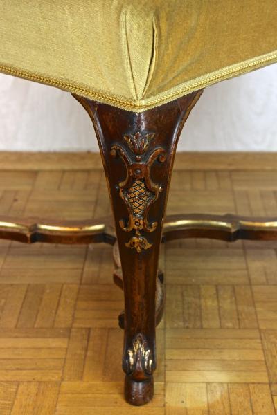 Set Of Six 18th Century Baroque Dining Chairs With Gilt Accents Italy ca 1790