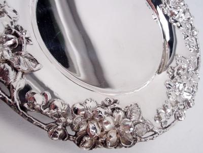 Set of 10 Pretty American Victorian Art Nouveau Bread Butter Plates