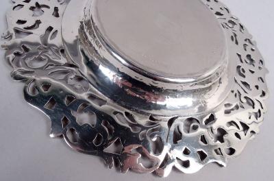 Set of 12 Shreve Crump Low Fancy Victorian Bread Butter Plates