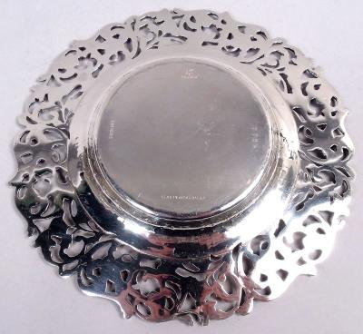 Set of 12 Shreve Crump Low Fancy Victorian Bread Butter Plates