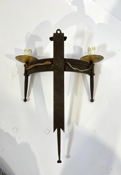 Set of 3 Neo Gothic wall light in wrought iron gilded with leaf France 1920