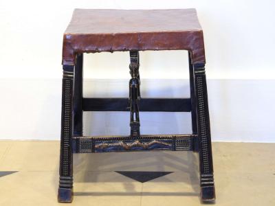 Set of 4 Chokwe stools by in wood and leather Africain art circa 1930