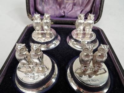 Set of 4 English Edwardian Figural Wise Bird Owl Place Card Holders