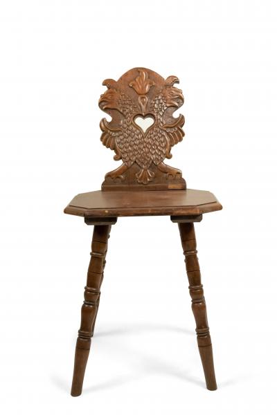 Set of 4 Italian Renaissance Walnut Sgabelli