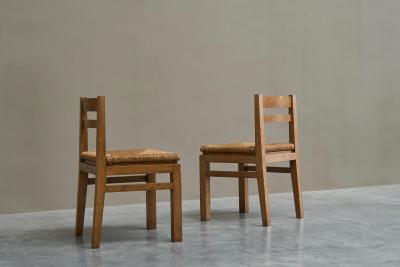 Set of 4 Modernist Chairs in Solid Oak and Straw Belgium 1960s