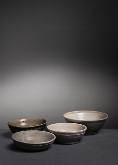 Set of 4 Song Ming dynasty monochrome glazed bowls
