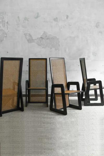 Set of 4 chairs in Vienna straw and black lacquered wood 1970s
