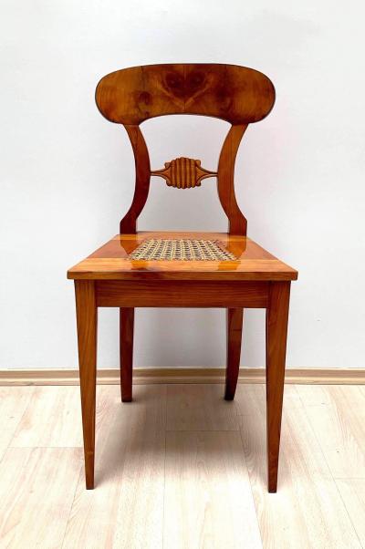 Set of 6 Biedermeier Board Chairs Cherry wood and Mesh Austria circa 1830