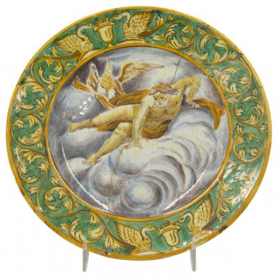 Set of 6 Renaissance Style Majolica Porcelain Plates