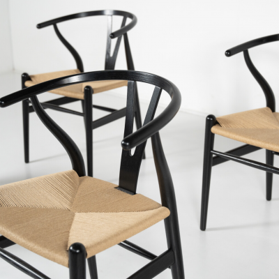 Set of 6 Wishbone Armchairs by Hans J Wegner for Carl Hansen S n