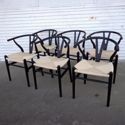 Set of 6 Wishbone Style Dining Chairs