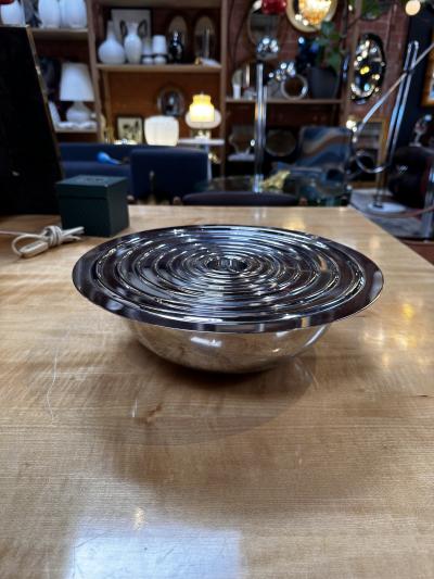 Set of 8 Italian Silver Decorative Bowls 1980s