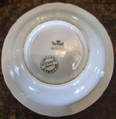 Set of 8 Vintage Bohemian 24kt Gold Platinum Incrusted Wall Plaques 3 Bowls