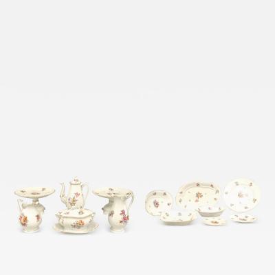 Set of Continental German Porcelain Dinner Service