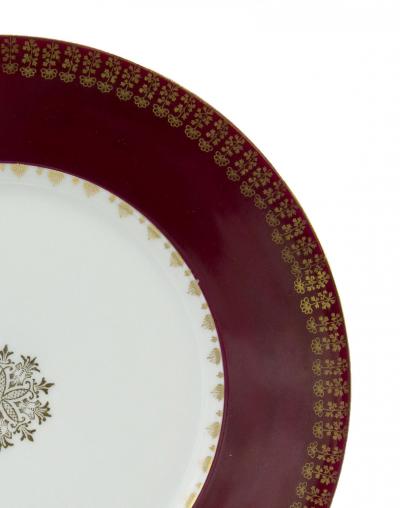 Set of English Victorian Porcelain Dinner Plates