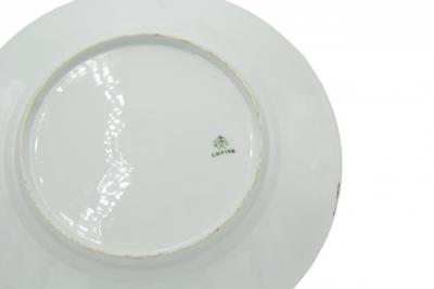 Set of English Victorian Porcelain Dinner Plates